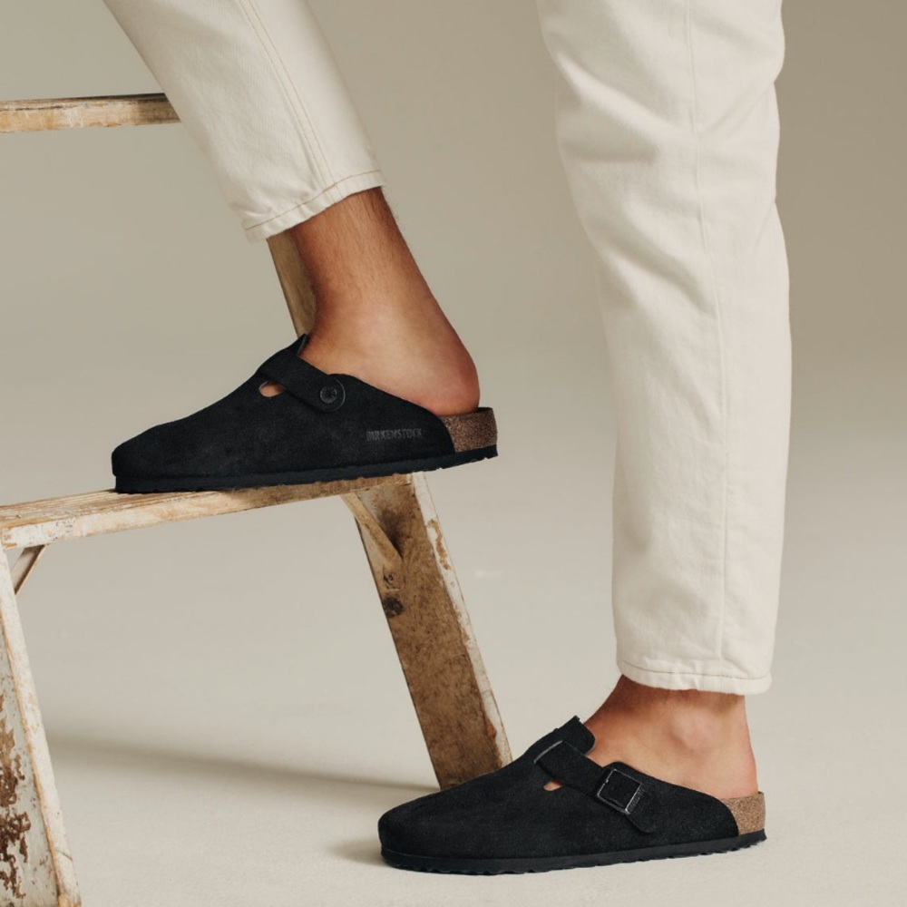 BIRKENSTOCKS Boston Black Soft Footbed Clogs Size 42 men 9.9-5 women 11-11.5